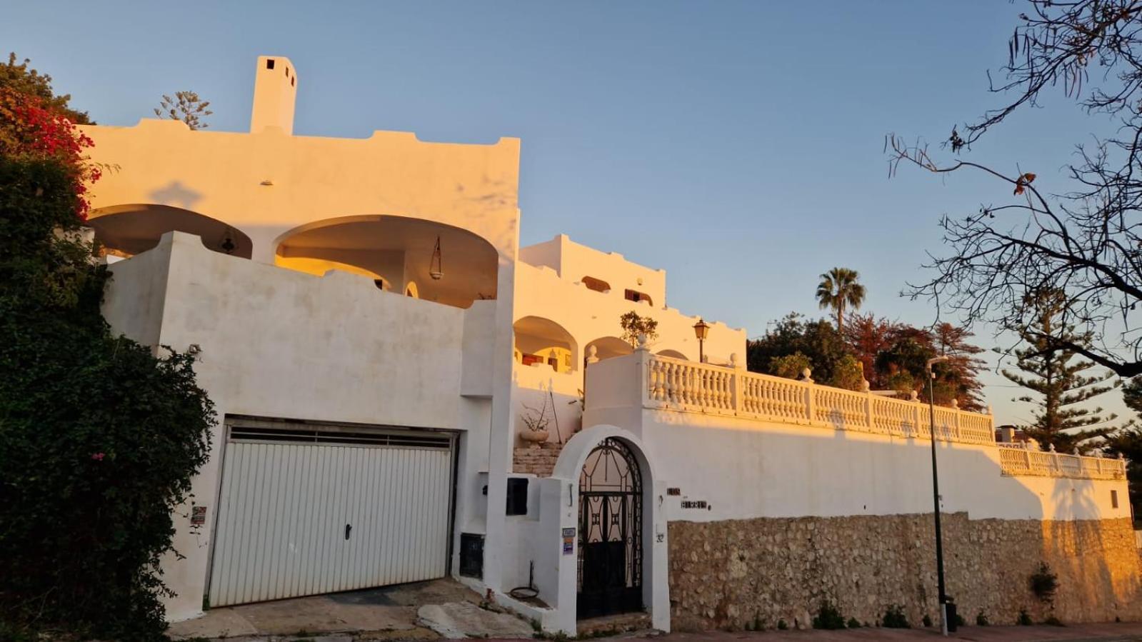 Apartment Amplia Y Tranquila Con Bano Privado En Piso Compartido *